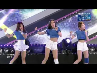 I.O.I  - Pick Me  + Whatta Man  @ 笑いと希望のコンサート、昨夜