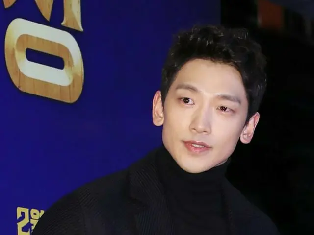 Rain(ピ)、映画「朝鮮名探偵：吸血怪魔の秘密」VIP試写会に出席。