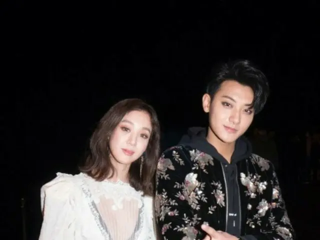 元EXO TAOと女優チョン・リョウォン のツーショット。