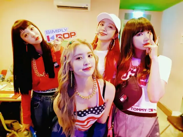 【t公式】EXID、90年代stコンセプトの写真を公開。