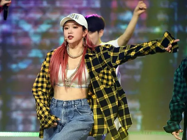 EXID ハニ、MBC MUSIC「Show Champion」に出演。