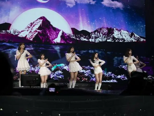 GFRIEND、ソウルアンコールコンサートを成功的に終える。