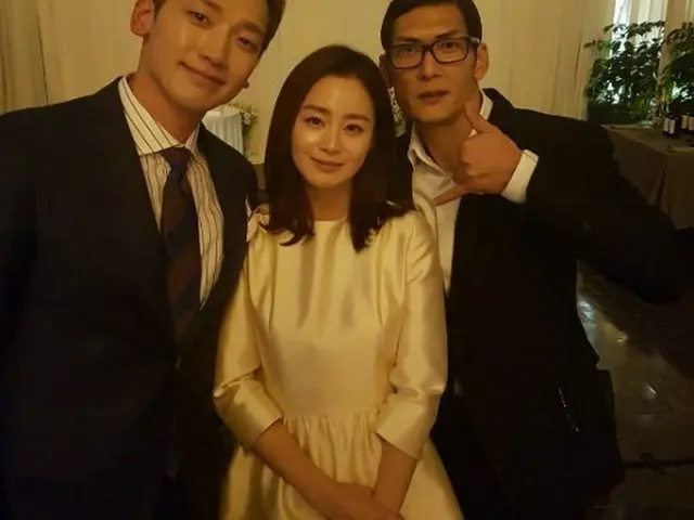 godパク・チュニョン、RAIN(ピ)、キム・テヒ 夫婦との写真公開。