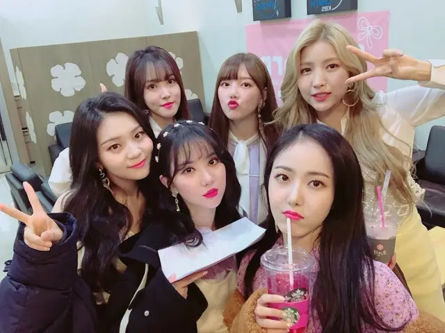 【t公式】GFRIEND、SNS更新。