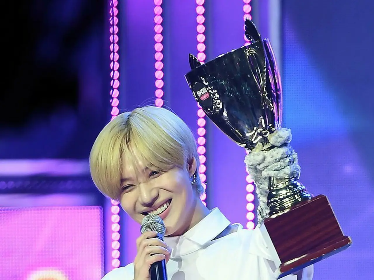 Shinee テミン、mbc Music「show Champion」で1位。 Wowkorea（ワウコリア）