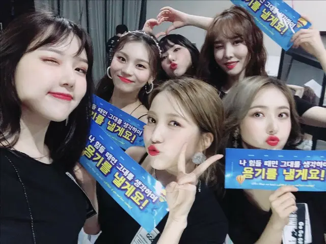 【t公式】GFRIEND、#GO_GO_GFRIEND in #JAKARTA🙌情熱的なテチャン🗣と絶えない歓声🔈がまだ #GFRIEND#GFRIEND