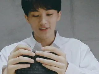 【d公式sm】_[SPOILER] UNBOXING：SuperM  -  The 1st Mini Album  #WeAreTheFuture #Super