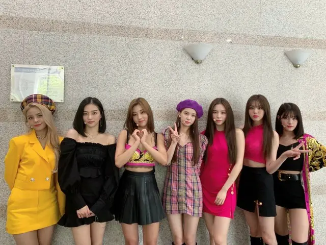 【t公式】CLC、[📸] 20190920 @ #シンプリーケイポップ 金曜日もCLCはCHESHIREと💕楽しい金曜日送っ日較差が大きいから風邪引かないよ