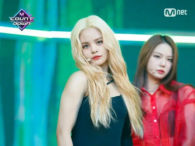 【t公式】CLC、RT MnetMcountdown：200109 #MCOUNTDOWN現場フォト #CLC(#CLC) -#お化け(#Hobgoblin)♬