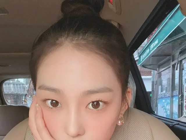 【jt公式】CLC、RT CUBECLC：[ #イェウン]ブロンドにする前日:) 魔女狩りもバビも熱心に準備しました！ みんなみんなありがとう。