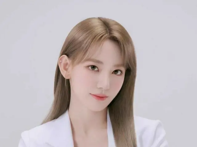 IZ*ONE 出身の宮脇咲良、ケラスターゼ(KERASTASE)のハイトーンカラーヘアケアシリーズ「ブロンドアブソリュ」のジャパンミューズに就任。