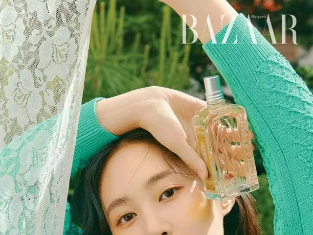 ユリ(少女時代)、Harper's BAZAAR KOREA。