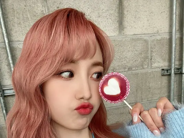 【t公式】Cherry Bullet、[ #ヘユン#HAEYOON]キャンディおいしいああ❤ #CherryBullet #Cherry Bullet