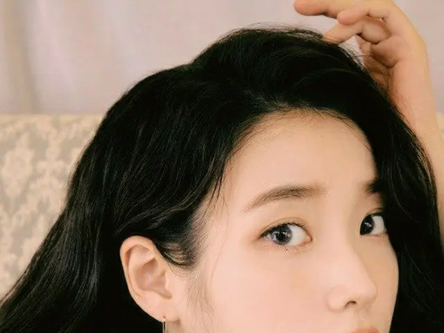 IU(アイユー)、画報公開。