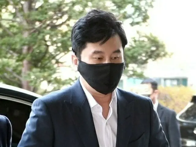 “B.I(元iKON)麻薬捜査の揉み消し容疑”ヤン・ヒョンソクYG元代表、裁判所には出廷せず、代理人が容疑を全て否認。