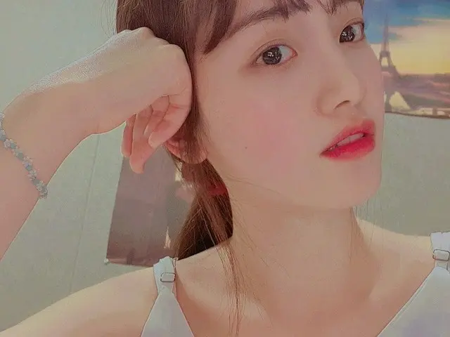 【t公式】Cherry Bullet、[ #ヘユン#HAEYOON]ルーレットが見たい日☺️ #CherryBullet #Cherry Bullet