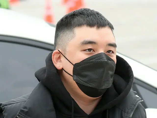 V.I(元BIGBANG)、裁判のため除隊が保留に…国軍刑務所に移監か。