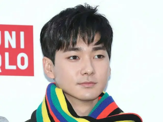 NU’EST アロン、カムバックを前に「怪しい歌手」の判定団として出撃！