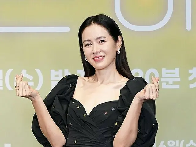 女優ソン・イェジン、JTBC新水木ドラマ「39歳」の制作発表会に出席。