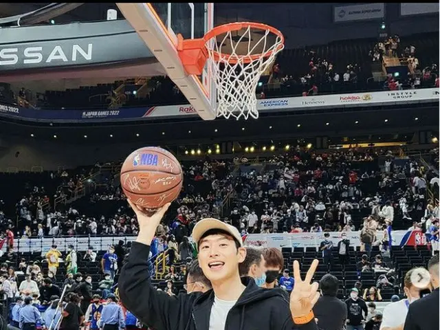 俳優イ・ジェフン、日本でNBAの試合を観戦した様子を公開で話題に。