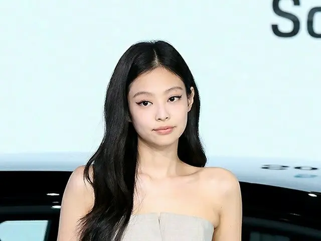 JENNIE(BLACKPINK)、「Taycan 4S Cross Turismo for Jennie RubyJane」の公開フォトコールに出席。