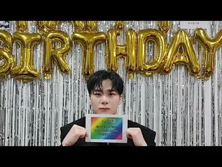 【公式】ASTRO、誕生日だ  