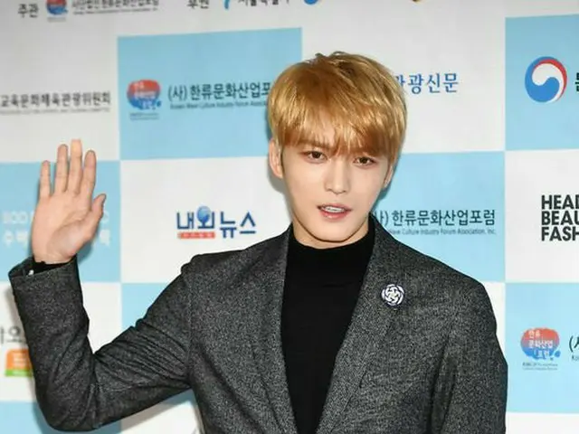 JYJ ジェジュン、「2017大韓民国韓流大賞授賞式」フォトウォールイベントに出席。