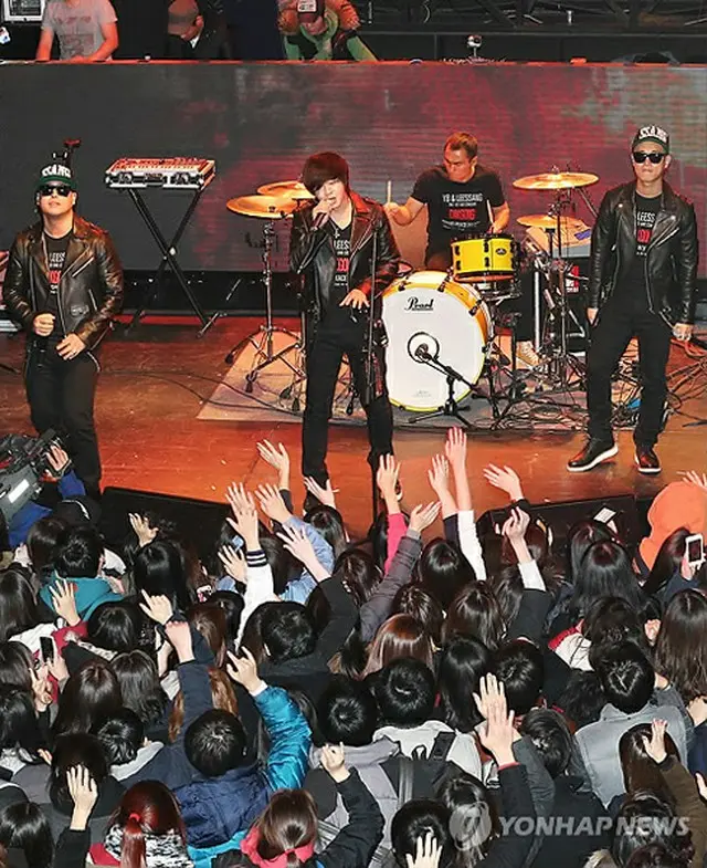 「YB」＆「Leessang」合同ライブ