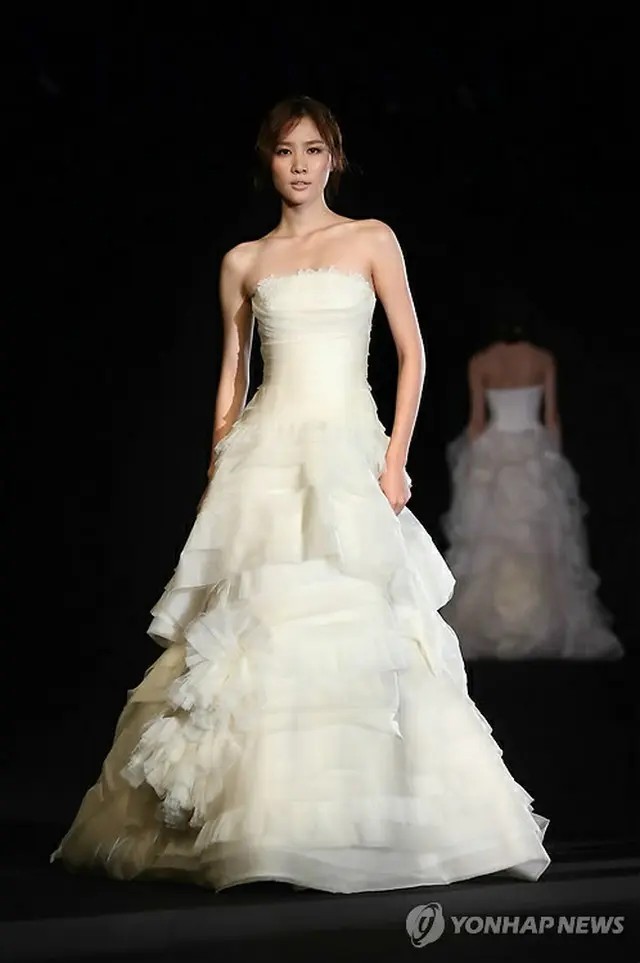 「Fall 2013 Bridal Collection」