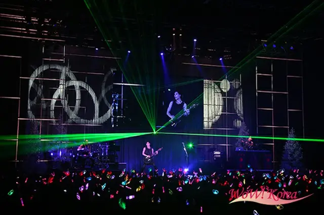 「ICON NO MIN WOO MINEW Christmas THE XMAS SHOW」