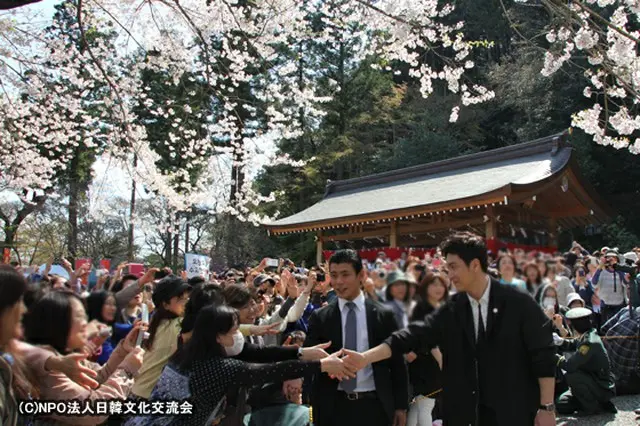 イベント翌日にファンとともに高麗郷へ旅する俳優チョ・ヒョンジェ