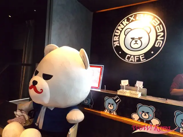 「KRUNK×BIGBANG CAFE」店内の様子