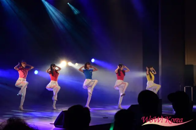 「CRAYON POP」