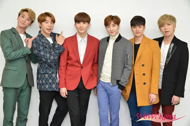 「U-KISS」左からジュン、フン、キソプ、ケビン、イライ、スヒョン