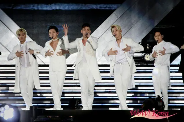 「NU’EST」