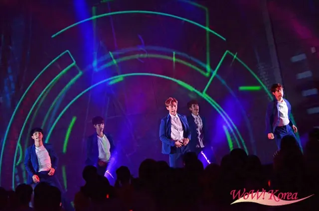 「A-JAX」