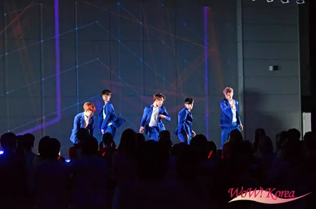 「A-JAX」