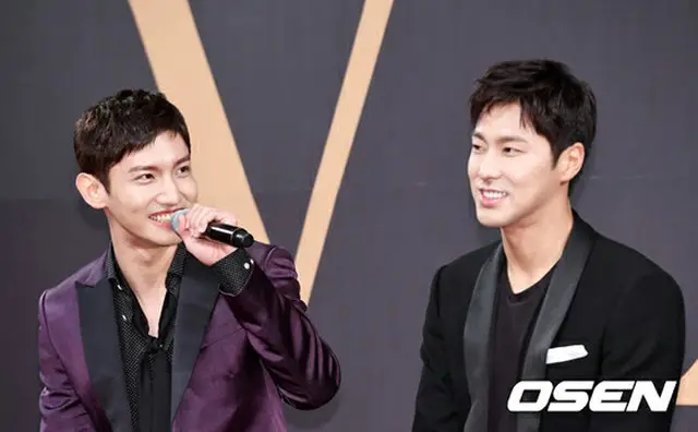 「TVXQ！ ASIA PRESS TOUR」記者会見を開催した「東方神起」