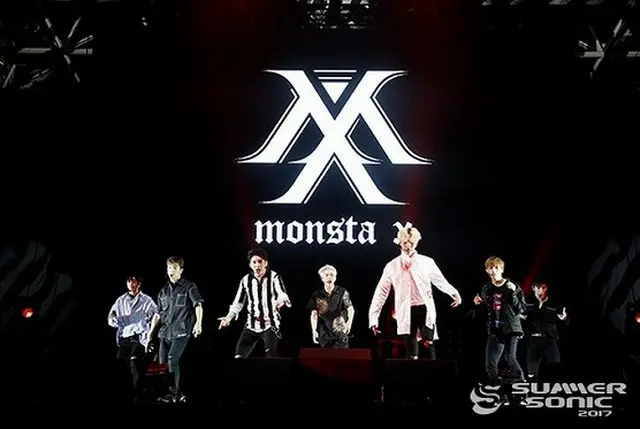 「MONSTA X」