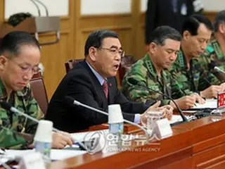 軍は変化・改革に主導的に賛同すべき、国防部長官