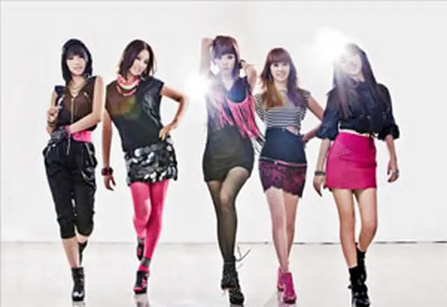 ＜4minute＞