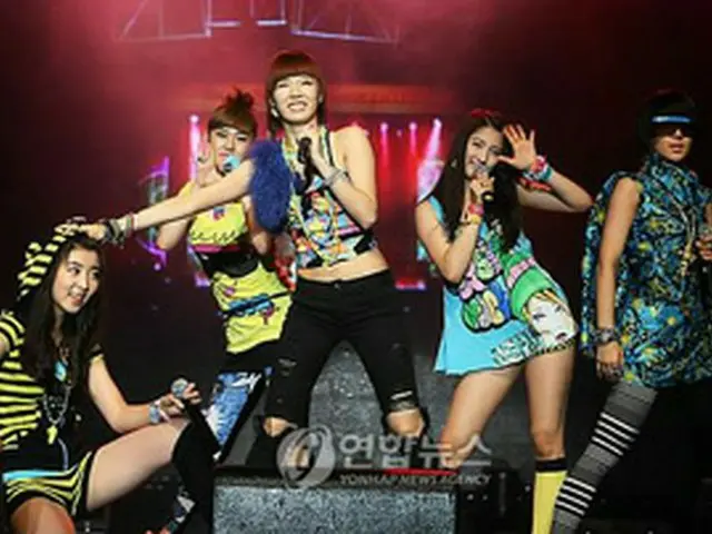 ＜4minute＞