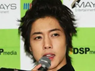 ＜SS501＞リーダー・ヒョンジュンの去就に関心集まる