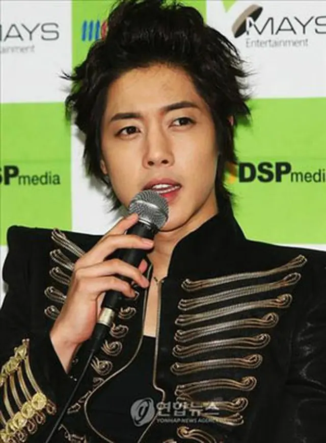 ＜SS501＞リーダー・ヒョンジュン