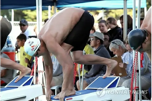 男子自由形200メートルで優勝した朴泰桓＝18日、サンタクララ（聯合ニュース）