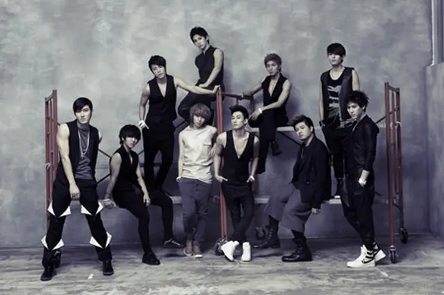 「SUPER JUNIOR」