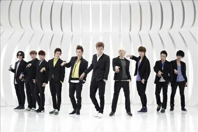 SUPER JUNIOR