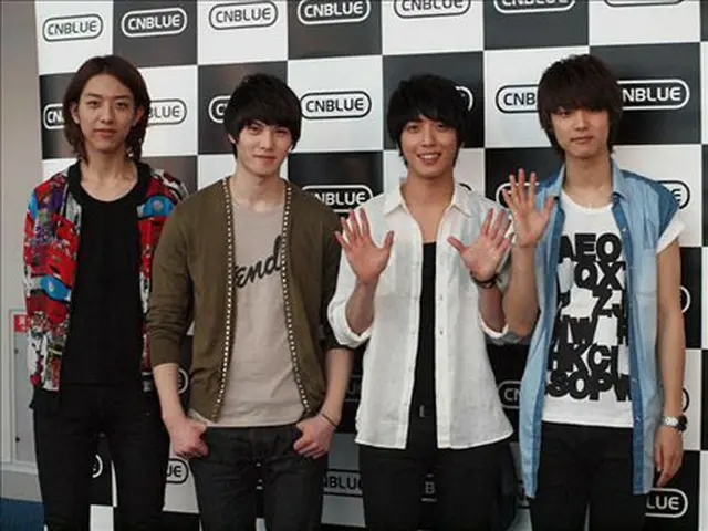 CNBLUE