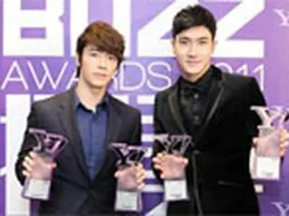 「SUPER JUNIOR」、「Yahoo！AISA BUZZ AWARDS」で4冠王