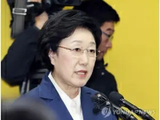 韓国最大野党代表　総選挙敗北の引責で辞任